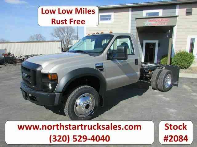 Ford F-450 4x4 Cab Chassis -- (2008)