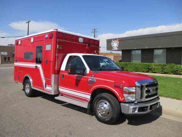 Ford Wheeled Coach Ambulance (2008)