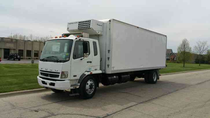 Hino UD Mitsubishi Fuso Reefer Freight FK260 Cabover 22ft Under CDL 22ft Box Very Clean Box Truck (2008)