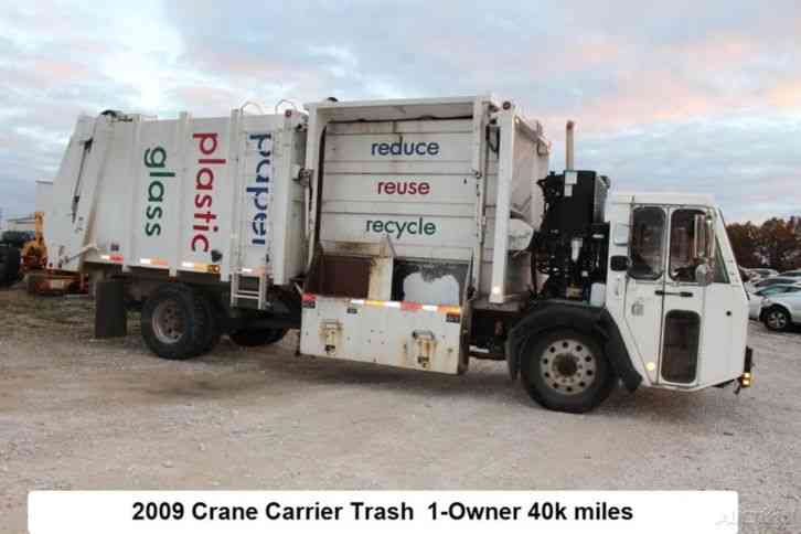 Crane Carrier Co. low entry (2009)