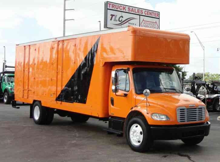 Freightliner BUSINESS CLASS M2 106 26FT MOVING BOX TRUCK WITH PEAK ATTIC (2009)