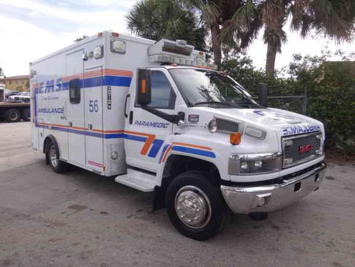 GMC C5500 Ambulance (2009)