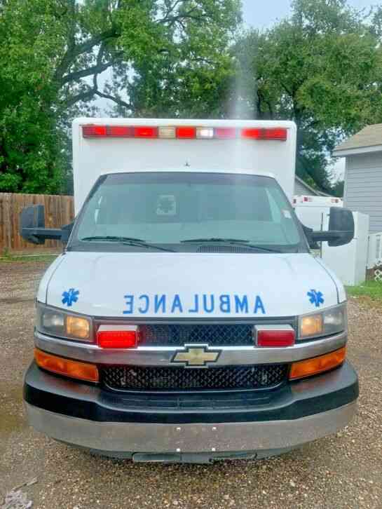 Chevy Express G4500 6. 6L Diesel Type III Ambulance (2010)