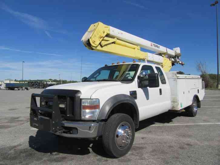 Ford F-550 4x4 (2010)