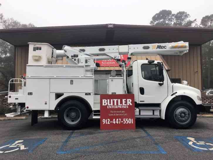 Freightliner M2 106 Business Class (2010)