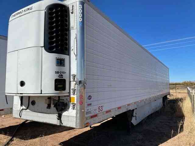 53' UTILITY REEFER TRAILER W/ THERMOKING - RUNS AND COOLS - READY TO WORK (2011)