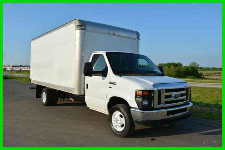Ford E-350 16ft Box Truck (2012)