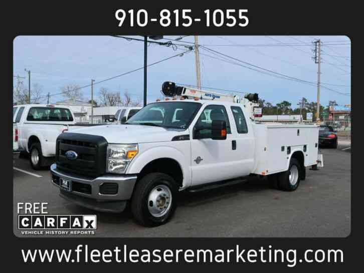 Ford Super Duty F-350 DRW Utility Body Utility Body 4WD Extended Cab with Crane (2012)
