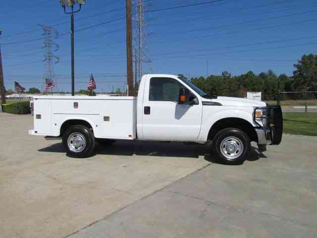 Ford F250 Utility-Service (2012)