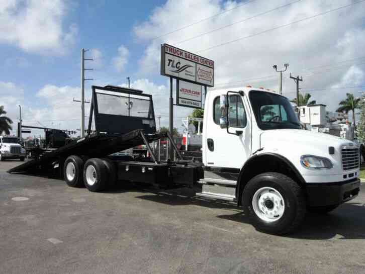 Freightliner BUSINESS CLASS M2 28FT 15 TON ROLLBACK INDUSTRIAL JERRDAN. . TAND (2012)