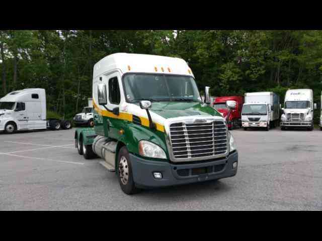 Freightliner CACADIA (2012)