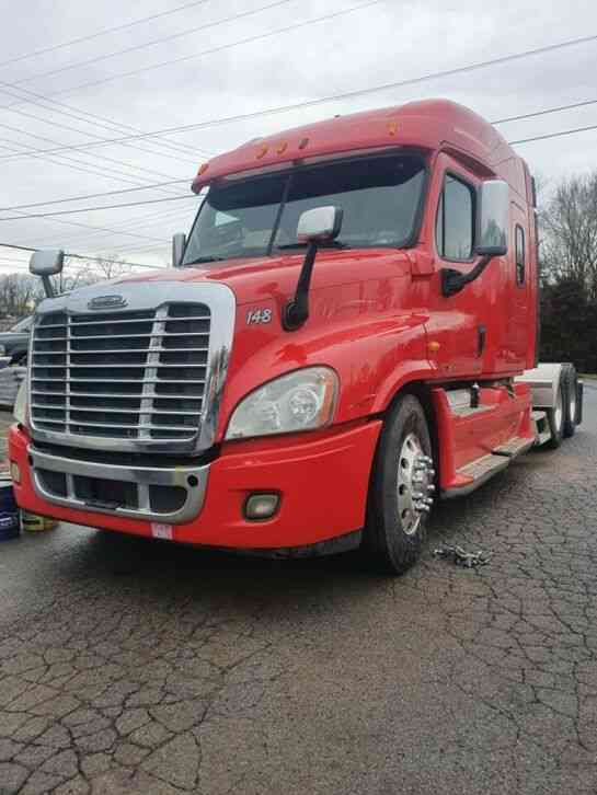 Freightliner Cascadia (2012)