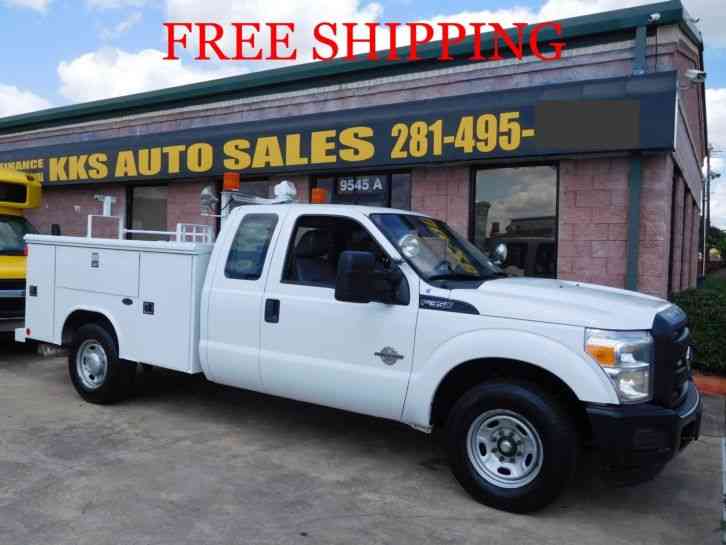 FORD F-350 UTILITY SERVICE TRUCK EXT CAB 6. 7L DIESEL (2013)