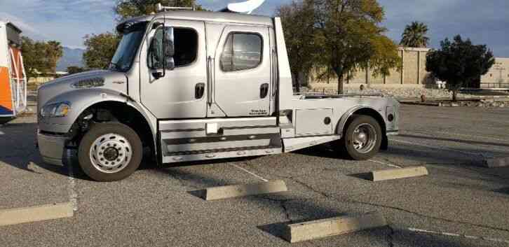 Freightliner m2 106 (2013)