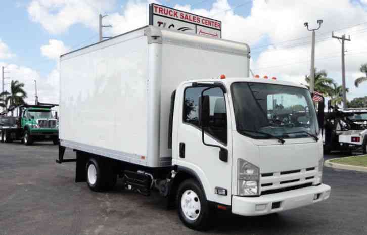Isuzu NPR 14FT DRY BOX TRUCK . CARGO TRUCK WITH RAMP (2013)