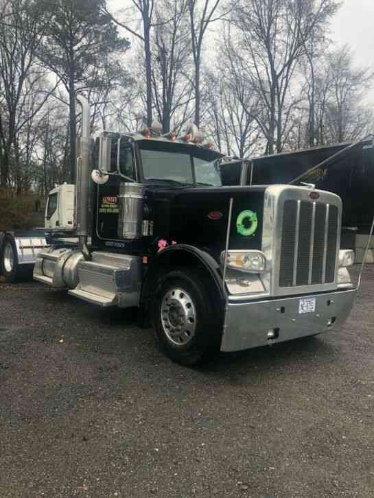 Peterbilt 389 (2013)