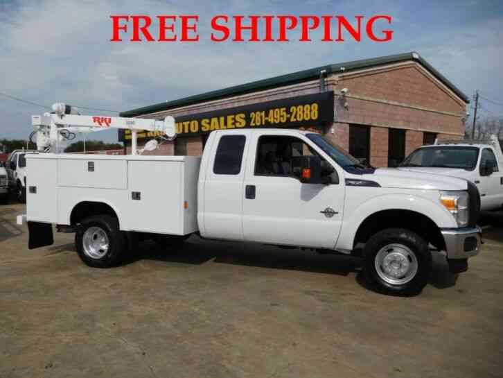 FORD F-350 XL 4WD SUPER DUTY UTILITY SERVICE TRUCK WITH 3200 LB RKI CRANE EXTENDED CAB 6. 7L DIESEL (2014)