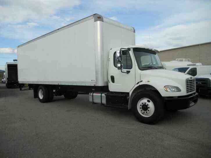 freightliner-28ft-box-6sp-man-cummins-air-ride-26000-gvw-we-2014