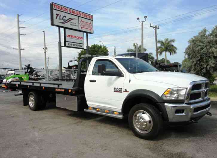 Ram 5500 20FT JERRDAN ROLLBACK TOW TRUCK. . 20XLP. 4X2 (2014)