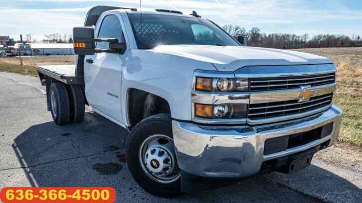 Chevrolet 3500 WT Used Flatbed 6. 0 v8 auto regular cab clean 1 owner nice (2015)