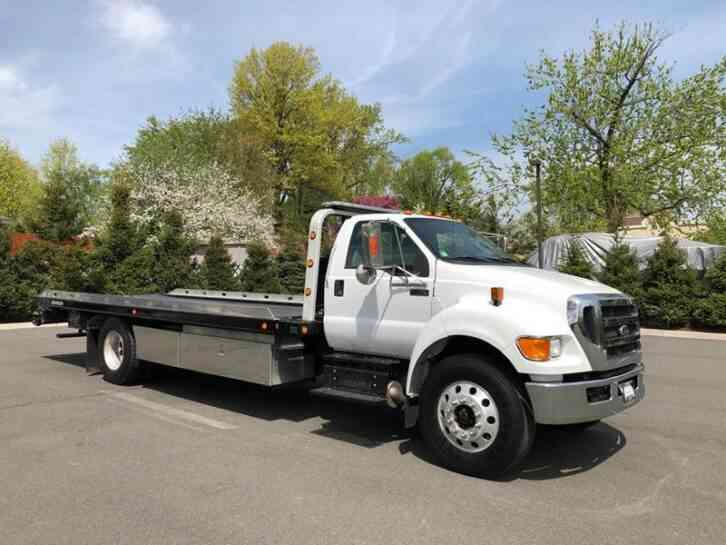 Ford F-750 (2015)