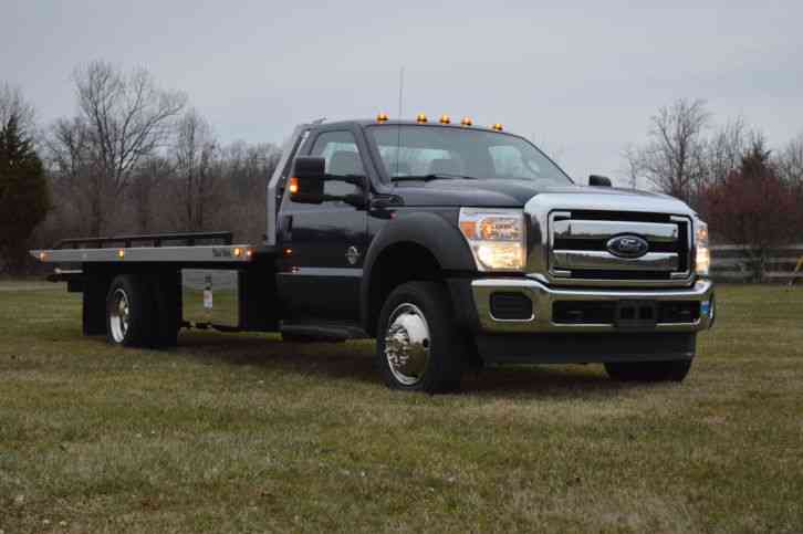 Ford F550 Rollback Tow Truck (2015)