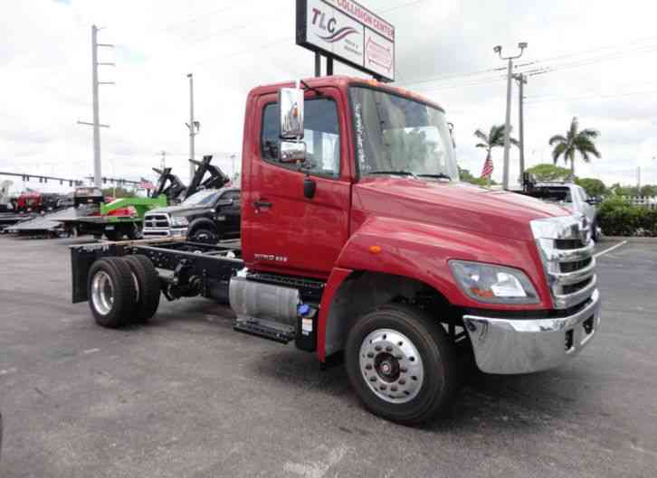 HINO 258ALP CAB & CHASSIS AIR BRAKES. AIR RIDE. ALUM WHEELS 84 (2015)