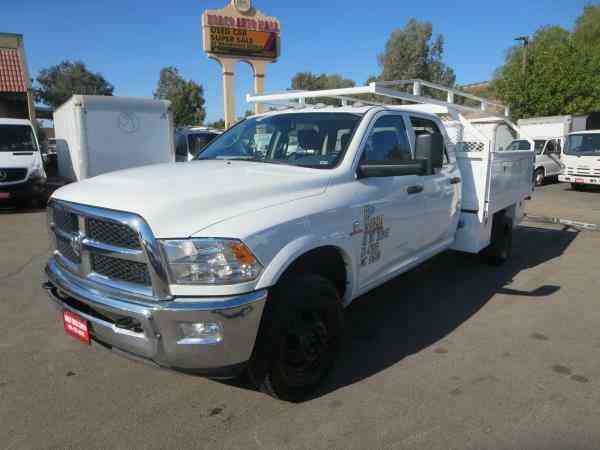 RAM 3500 DSL 4X4 SLT (2015)