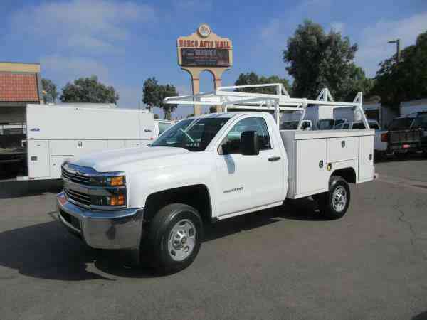 CHEVROLET C2500 WORK TRUCK (2016)