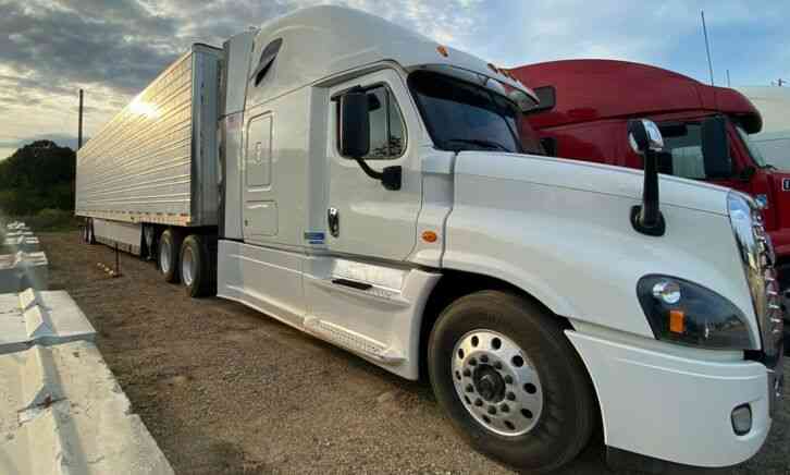 Freightliner Cascadia (2016)