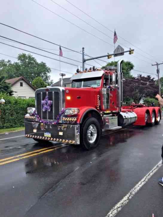 PETERBILT 389 (2016)