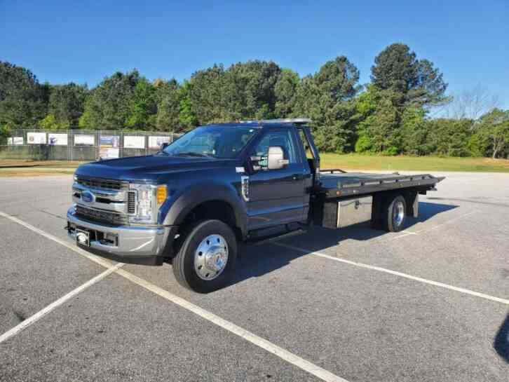 Ford F-550 Super Duty (2017)