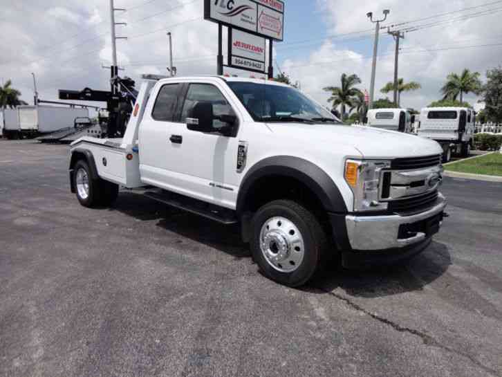 Ford F550 XLT. 4X4 EXENTED CAB. . JERR-DAN MPL40 WRECKER. (2017)