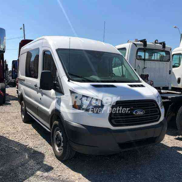 FORD TRANSIT 250 MED ROOF -- (2017)