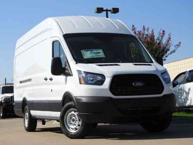 Ford Transit Van 2019 Van Box Trucks
