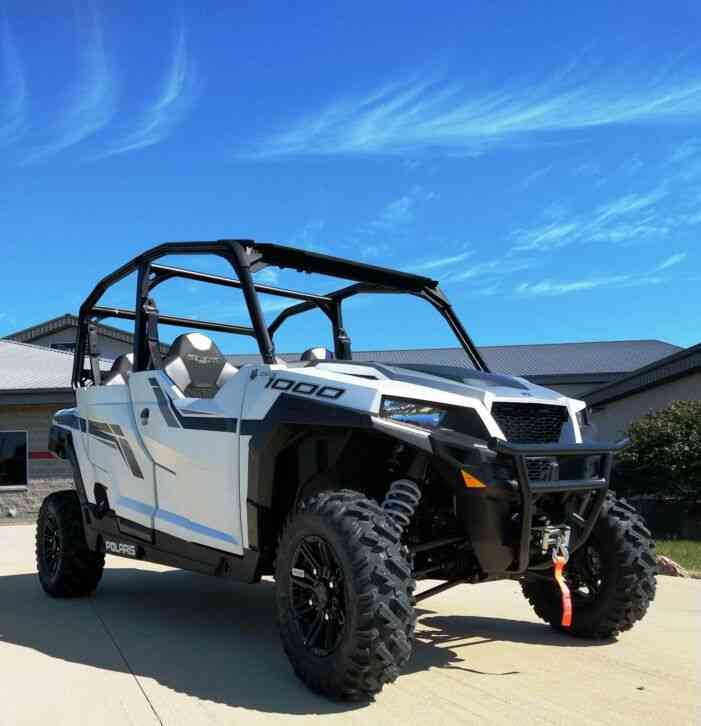 Polaris General 4 1000 EPS -- (2019)