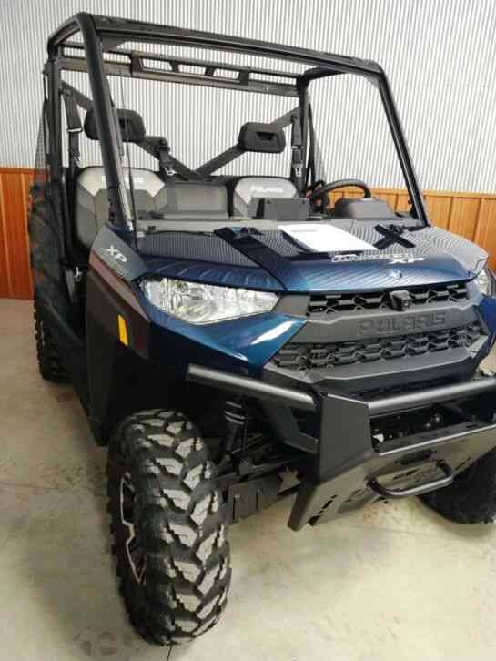 Polaris Ranger XP 1000 EPS Premium -- (2019)