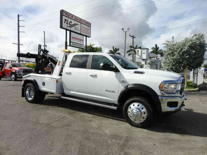 Ram 5500 TWIN LINE WRECKER TOW TRUCK. MPL40 JERRDAN. 4X4 CR (2019)