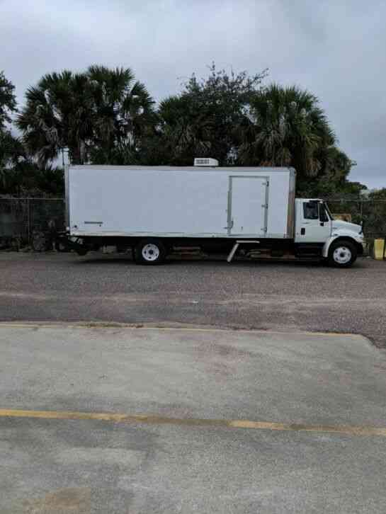 26 foot box truck for sale in texas