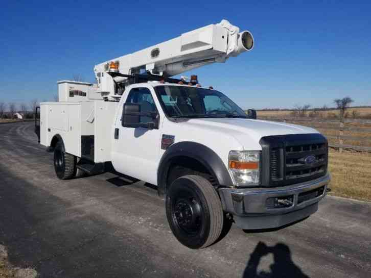 Ford F-550 42' Bucket Truck w/ Material - No CDL needed (2008)
