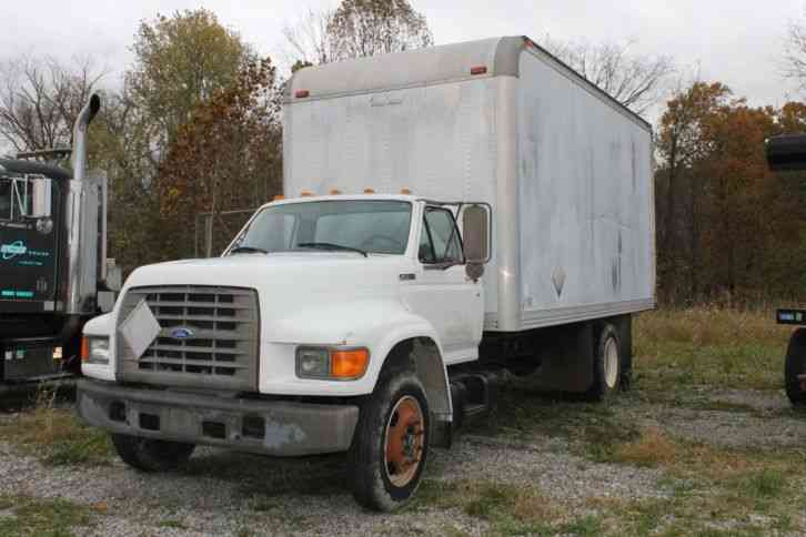 Ford F800 (1995)