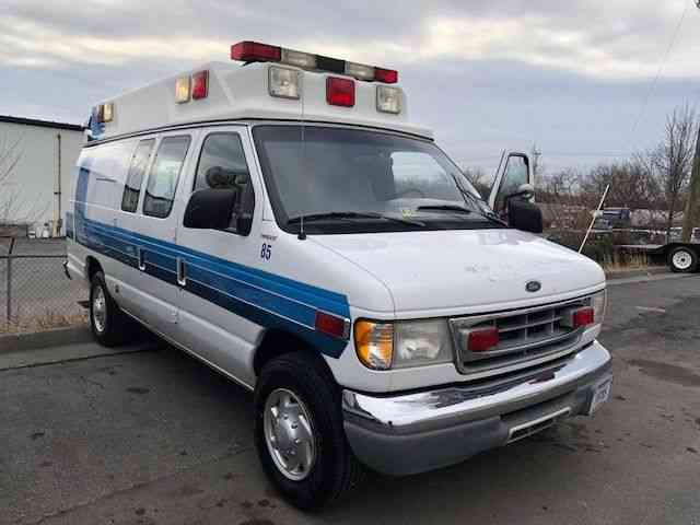 Ford Ford E350 (1998)