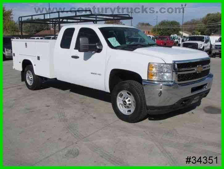 Chevrolet 2500 4X4 EXTENDED CAB SERVICE TRUCK (2013)