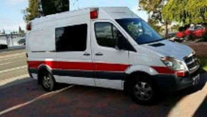 Dodge : Sprinter 2500 Ambulance