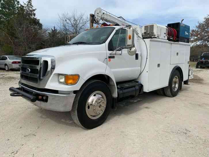 Ford F-750 (2012)