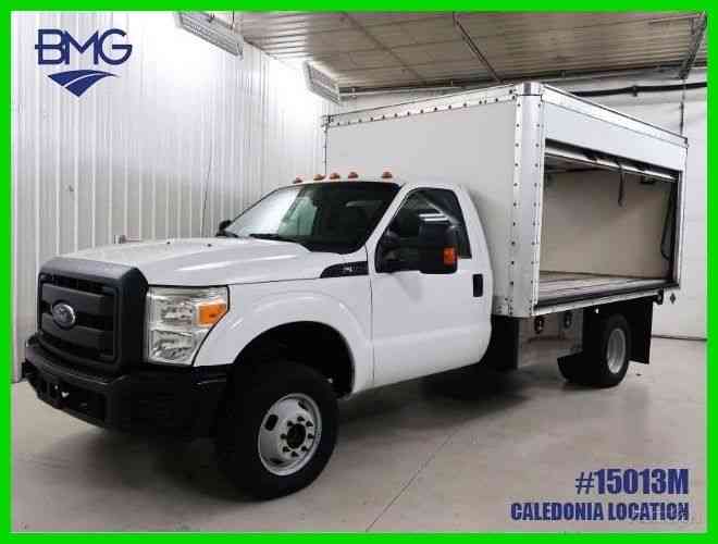 Ford F-350 Windshield Side Entry Box Truck (2012)