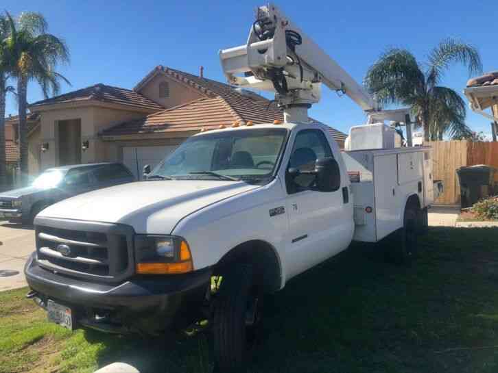 Ford f-450 bucket truck boom lift (2000)