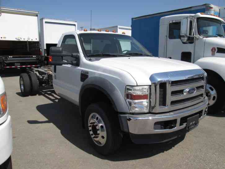 Ford F550 cab & Chasis for 14ft flatbed box dump or most rollback towing application (2010)