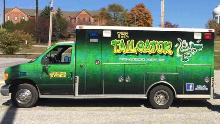 ford tail gate truck (2000)