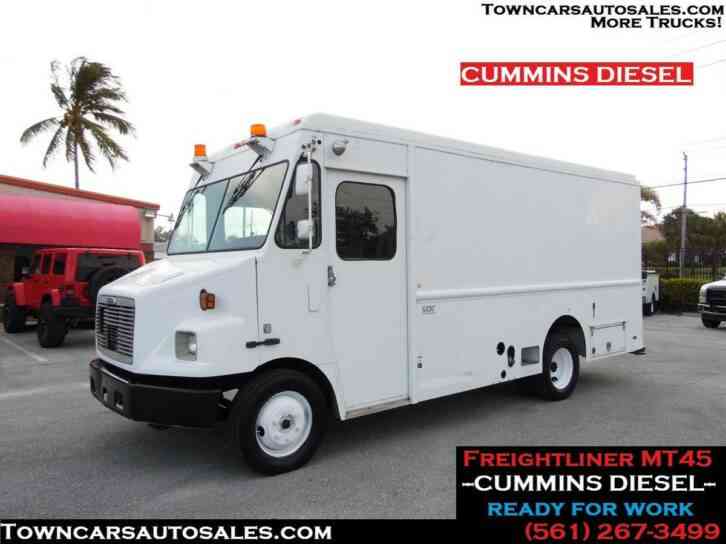 Freightliner Cummins Diesel Step Van (2000)
